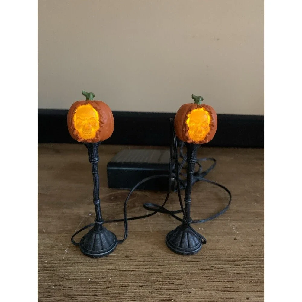 Dept. 56 Halloween Evil Pumpkin Lampposts Set Of 2 Village Accessories 4033847